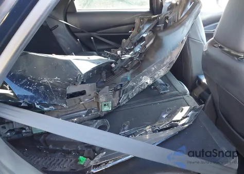 2021 Mazda Cx-30 Preferred z USA, uszkodzony, nr VIN 3MVDMBCLXMM205396